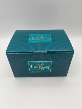 Walt Disney Classics Collection Twinkling Turtle Main Street Electrical Parade F